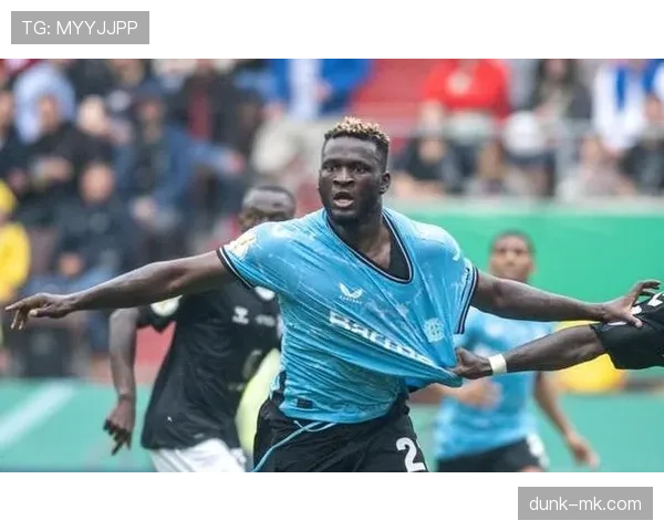 博尼法斯背身与推进能力解析