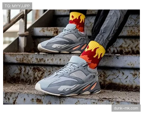 欧文又换新车了？这月第几辆了……